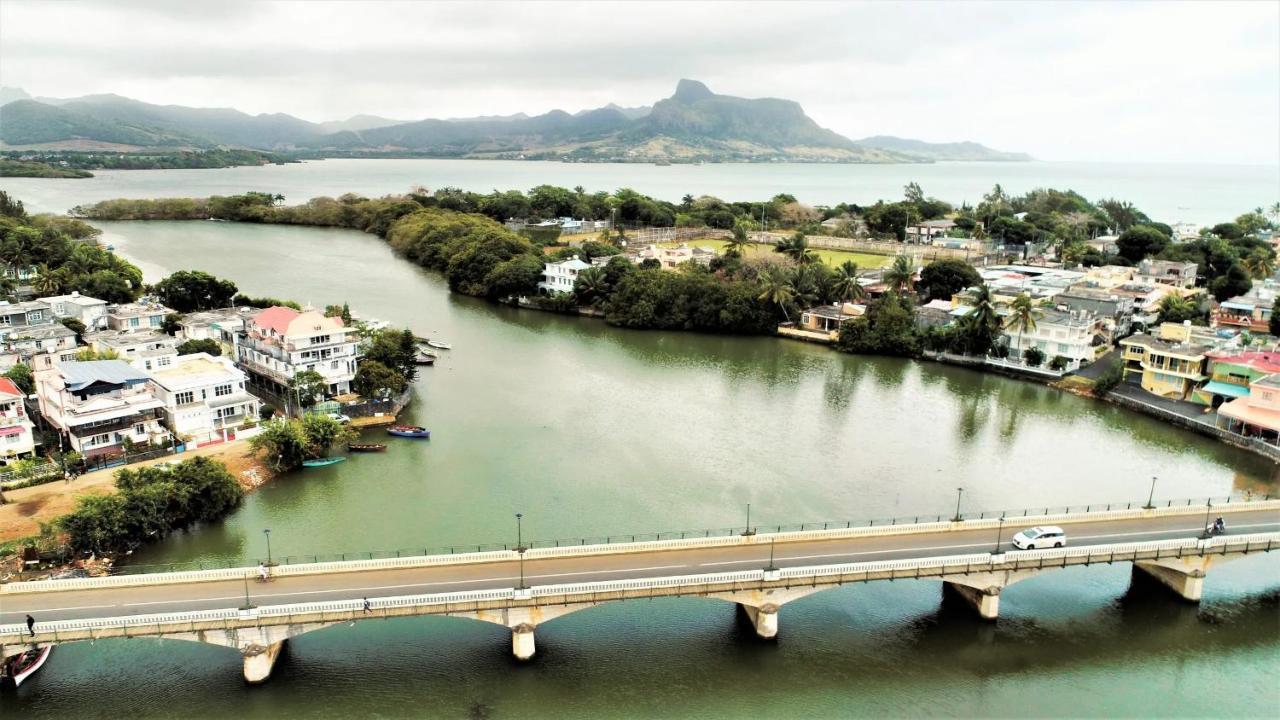 Chez Mimi Lägenhet Mahébourg Exteriör bild
